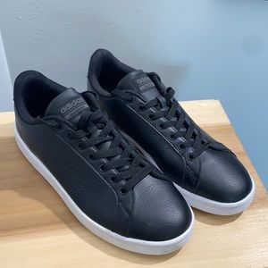 Men’s Adidas Size 8